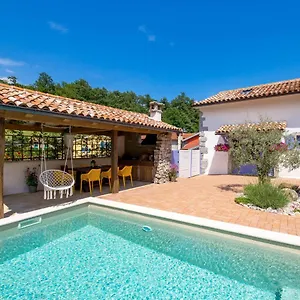 https://holiday-home-villa-antonio.primorje-gorskikotar.com