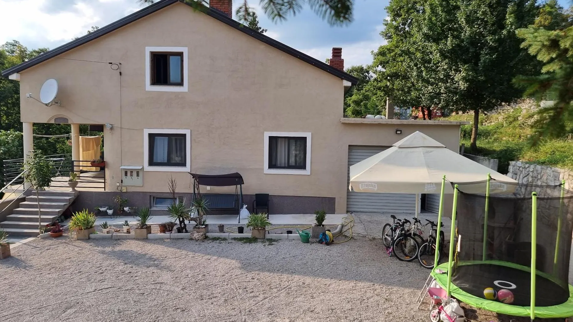 Haus Natura Jurdani 0*,
